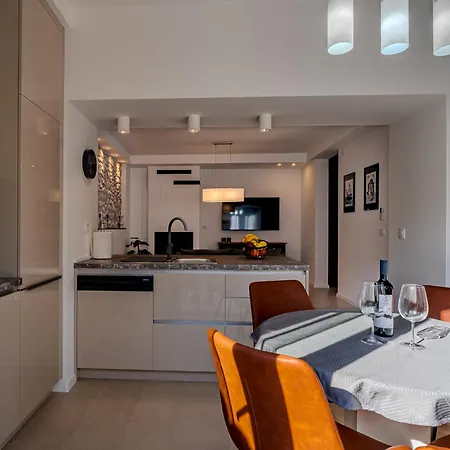 Apartment Opus